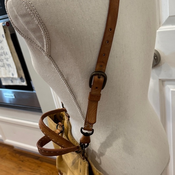 Chic Tan and Brown Leather Tote - Picture 3 of 16